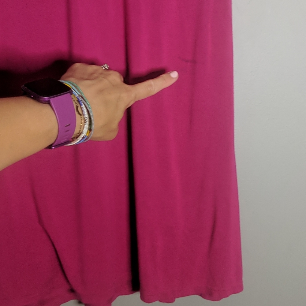 Fun deep-V dress - Picture 5 of 6